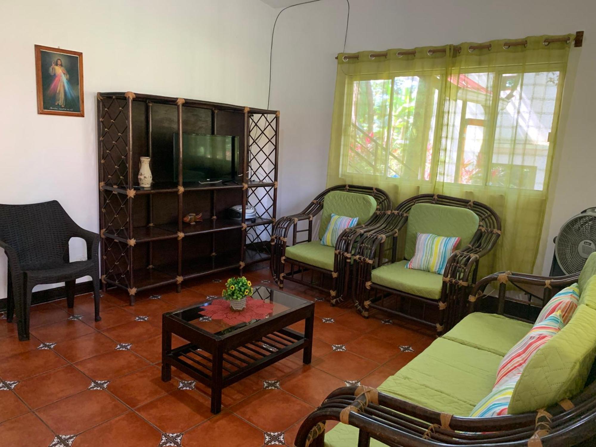 Casa Veronica A 2 Kilometros Del Irtra Retalhuleu Εξωτερικό φωτογραφία